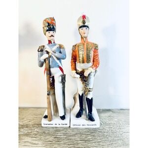 STATUE GRENADIER DE LA GARDE & OFFICIER DES HUSSARDS NAPOLEON PORCELAIN Soldiers